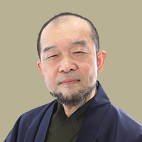 龍彩雲